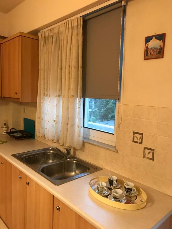Διαμέρισμα 65 Τμ Στην Καρδιά Της Πόλης Trípoli Exterior foto